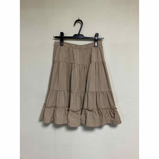 トッコクローゼット(TOCCO closet)のトッコ  クローゼット　ティアードスカート(ひざ丈スカート)