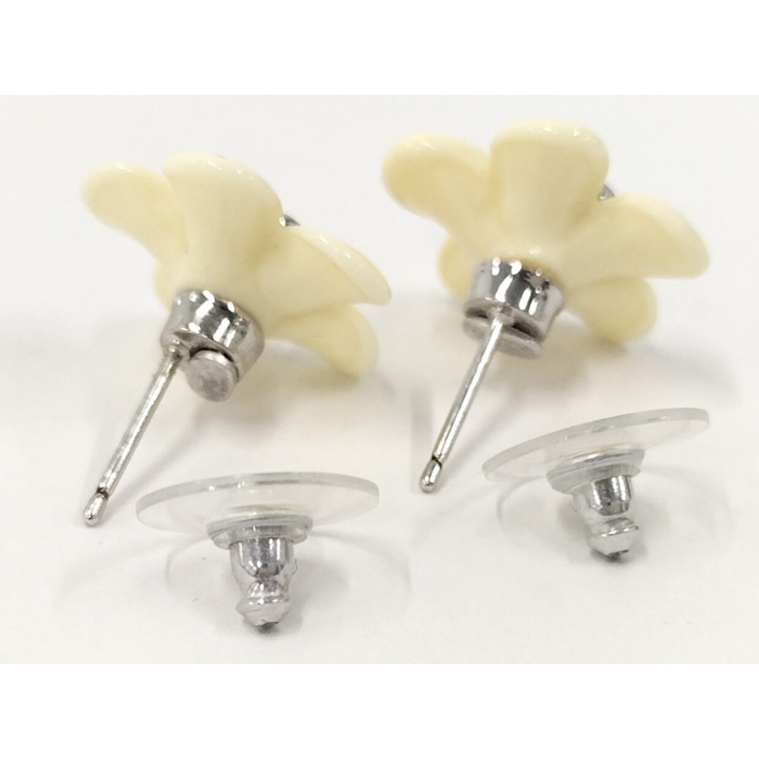 CHANEL - CHANEL ピアス 花 フラワー モチーフココマーク CHANEL - CHANEL ピアス 花 フラワー モチーフココマーク