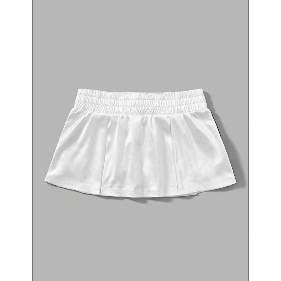 SHEIN プリーツサテンスコート レディースのスカート(ミニスカート)の商品写真