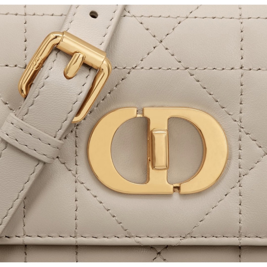 Christian Dior(クリスチャンディオール)の新品 MISS CARO ミニバッグ ショルダーバッグ パウダーベージュ レディースのバッグ(ショルダーバッグ)の商品写真