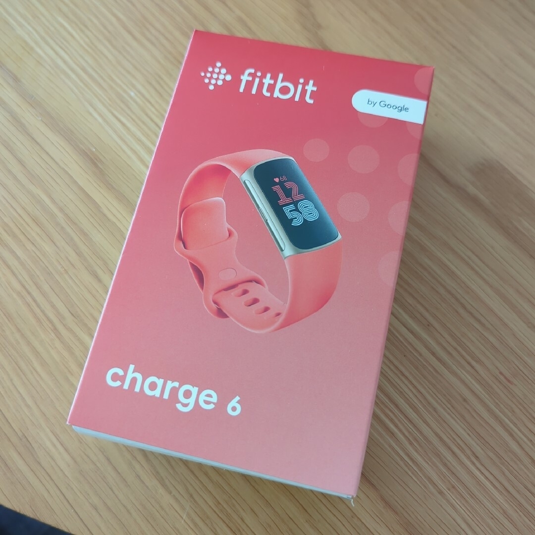 スマホ/家電/カメラFitbit Charge 6 Coral Band 新品 スマートウォッチ