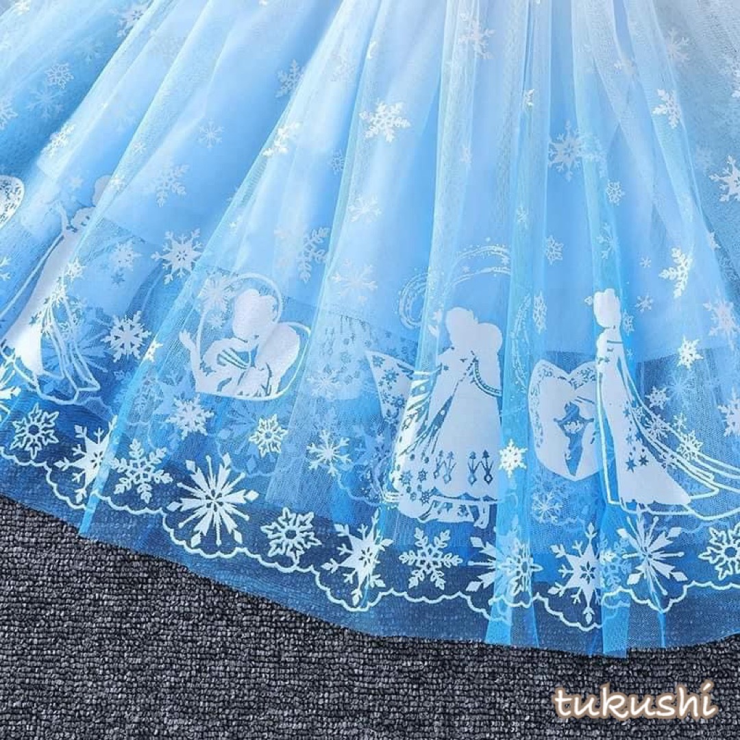 ♡可愛い♡ 水色プリンセスワンピース　110サイズ　クリスマスプレゼント キッズ/ベビー/マタニティのキッズ服女の子用(90cm~)(ワンピース)の商品写真