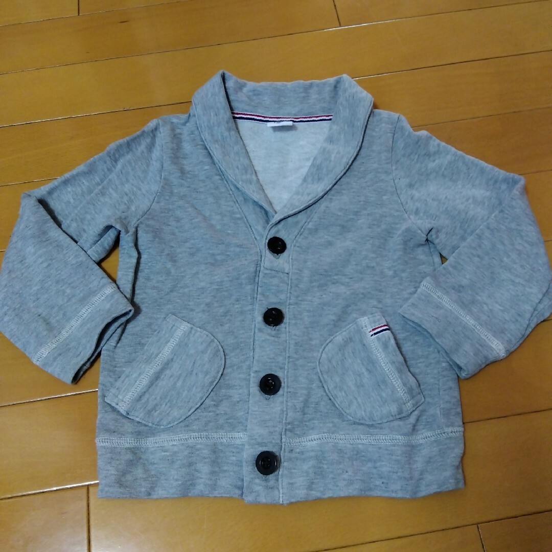 アカチャンホンポ(アカチャンホンポ)の赤ちゃん本舗　上着 キッズ/ベビー/マタニティのキッズ服男の子用(90cm~)(ジャケット/上着)の商品写真