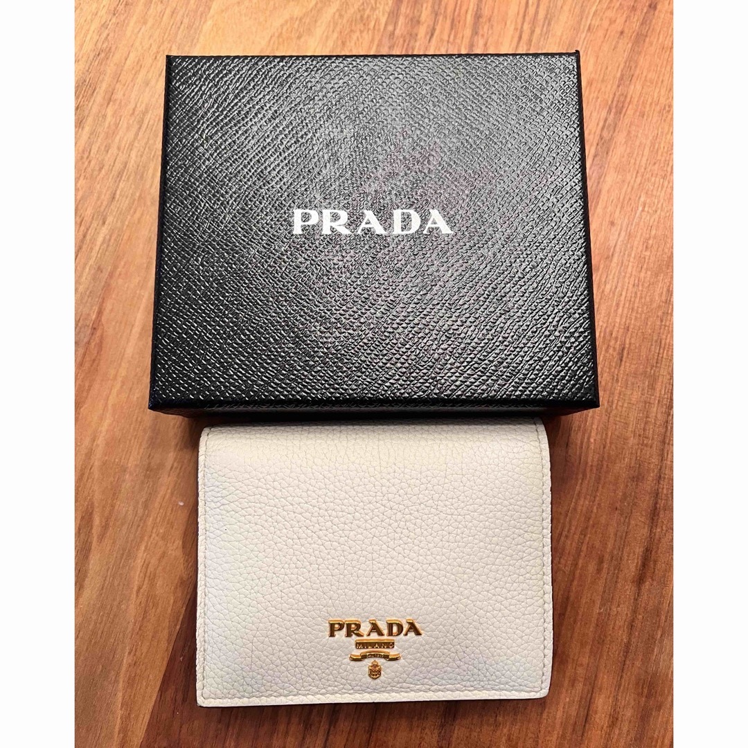 【正規品】　PRADA プラダ 財布　ウォレット