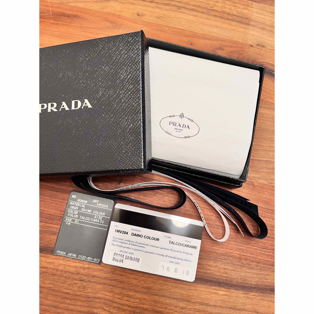 【正規品】　PRADA プラダ 財布　ウォレット 9