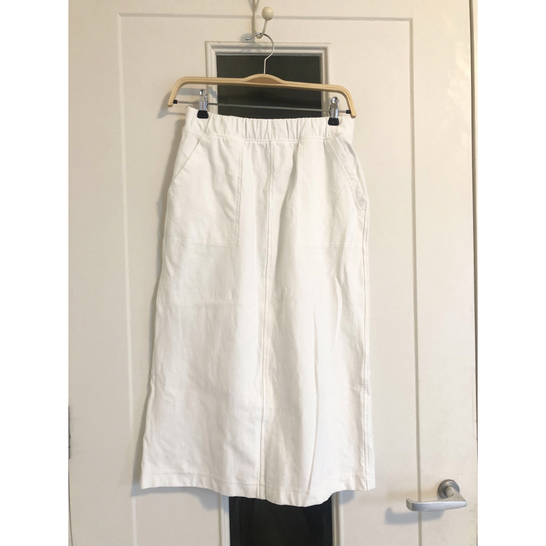 UNIQLO(ユニクロ)のUNIQLOユニクロ★ミニ裏毛タイトスカート白M レディースのスカート(ひざ丈スカート)の商品写真