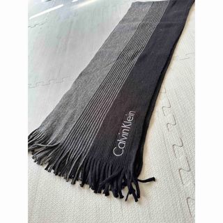 新品 カルバンクライン ユニセックス エンボスロゴ ロングマフラー ストール 緑