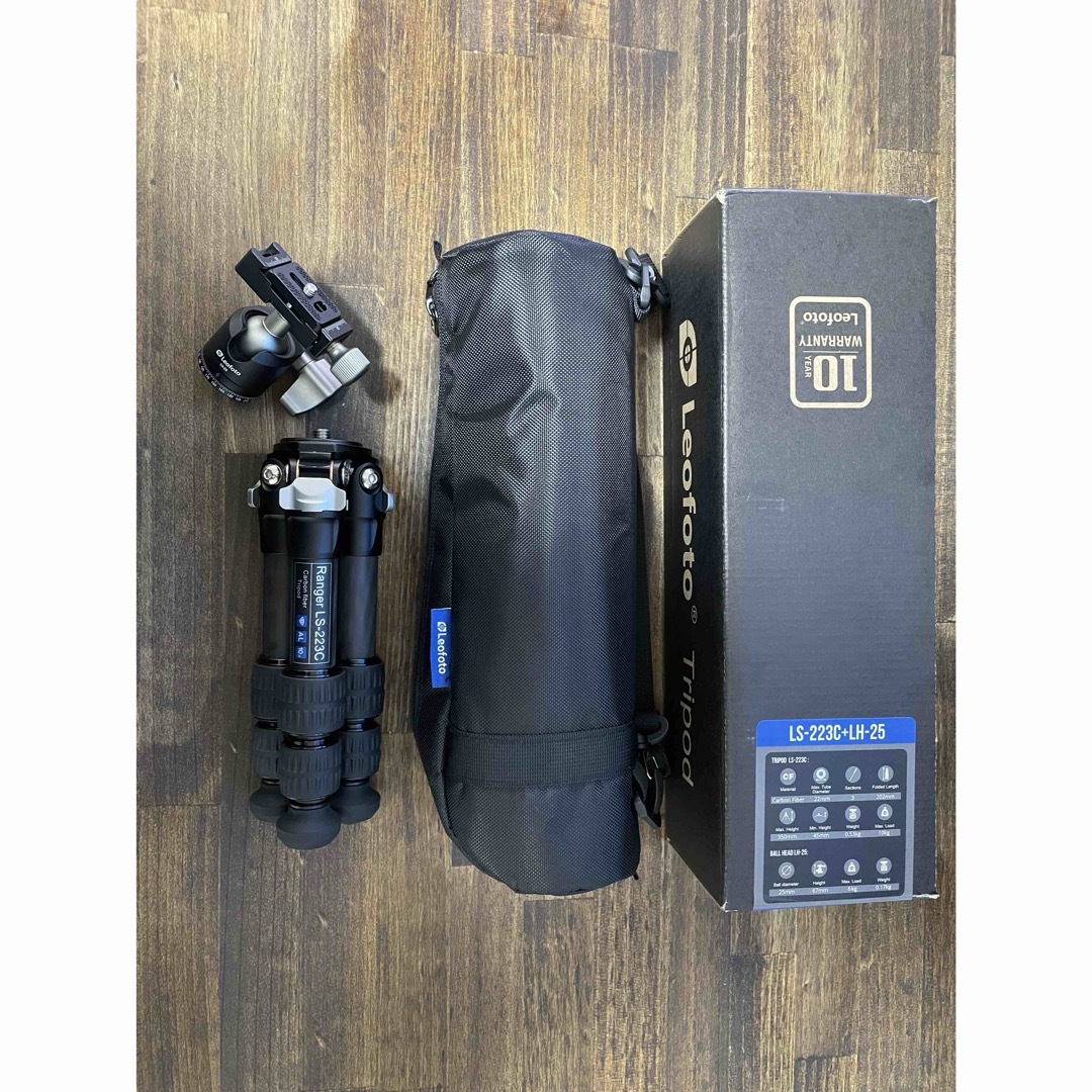 新品】LEOFOTOミニカーボン三脚 ls-223c +LH25自由雲台セットの通販 by