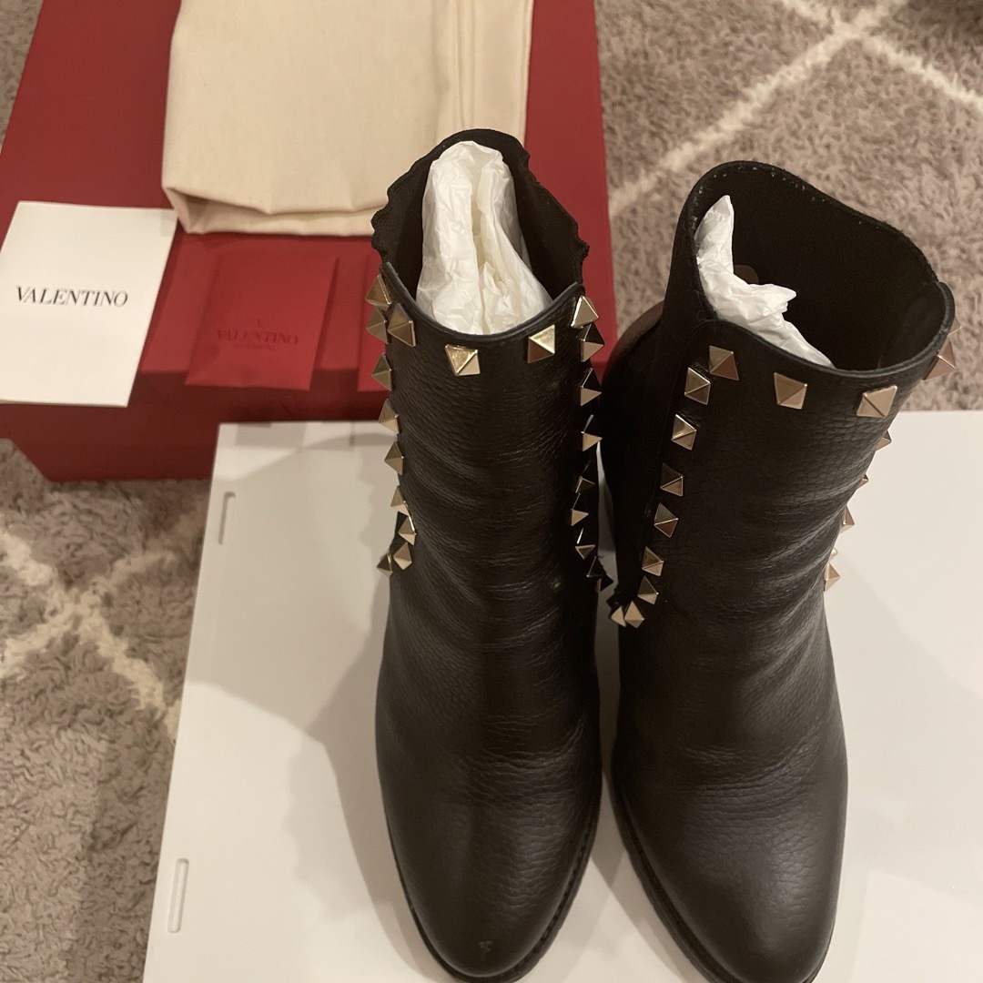 VALANTINO ブーツ　37ハーフ レディースの靴/シューズ(ブーツ)の商品写真