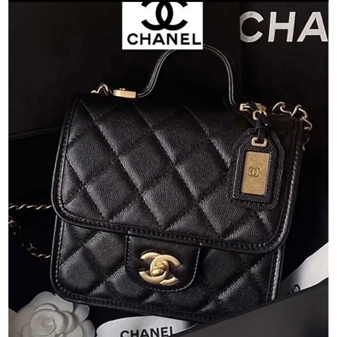 CHANEL(シャネル)の新品同様❗️22-23秋冬　シャネル　スモールトップハンドル　キャビアスキン　黒 レディースのバッグ(ショルダーバッグ)の商品写真