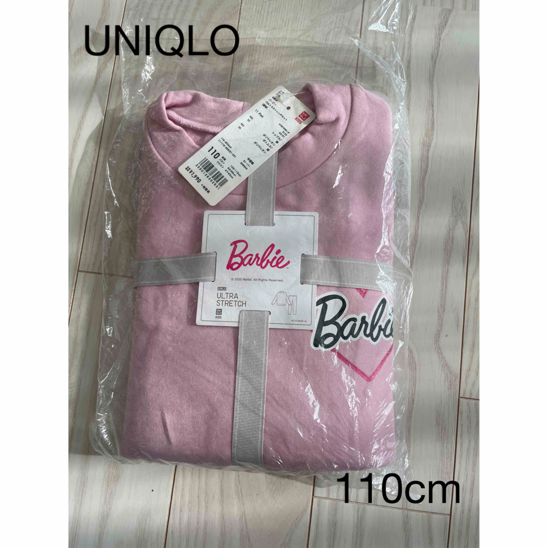 UNIQLO(ユニクロ)のUNIQLO  長袖パジャマ　ウルトラストレッチセット Barbie 110cm キッズ/ベビー/マタニティのキッズ服女の子用(90cm~)(パジャマ)の商品写真