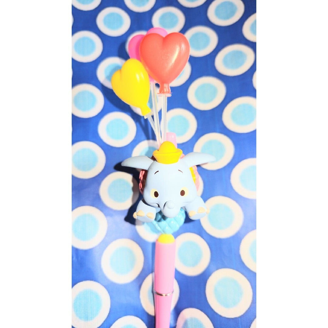 🐘ダンボ🐘カスタムボールペン🎈風船付🎈 ハンドメイドの文具/ステーショナリー(その他)の商品写真