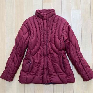 パタゴニア(patagonia)のパタゴニア　patagonia  ダウンジャケット　Lサイズ　レッド(ダウンジャケット)