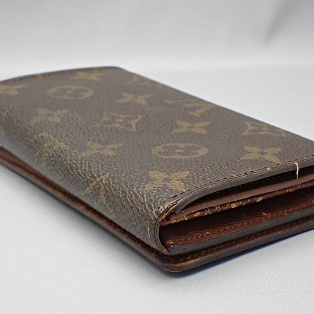 LOUIS VUITTON(ルイヴィトン)のLOUIS VUITTON ルイ ヴィトン モノグラム 二つ折り財布 M61730 ポルトモネ ビエ・トレゾール RA1011 中古C+ 【送料無料】 A-8262 レディースのファッション小物(財布)の商品写真