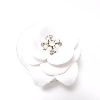 フォクシー(FOXEY) ブローチ/コサージュ(ホワイト/白色系)の通販 45 フォクシー(FOXEY) ブローチ/コサージュ(ホワイト/白色系)の通販 45