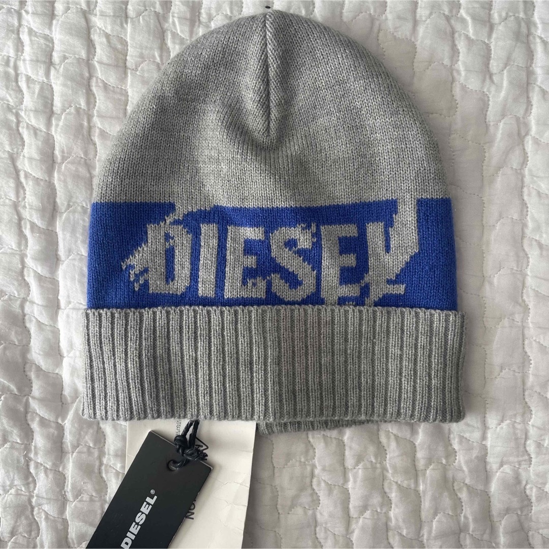 サイズは画像3をご覧下さいDIESEL ニット帽 帽子 新品 タグ付き