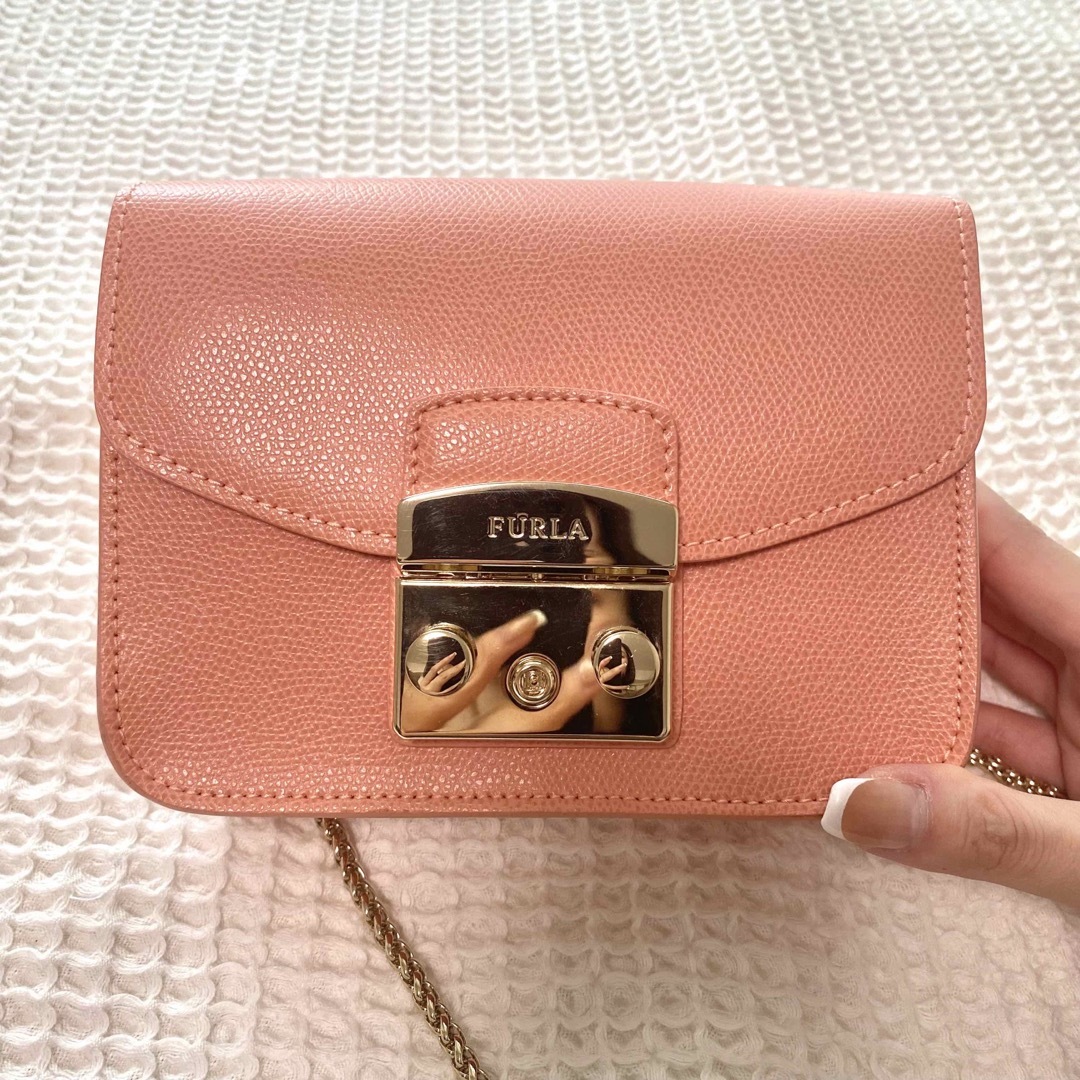 ◇極美品◇ FURLA チェーンショルダーバッグ