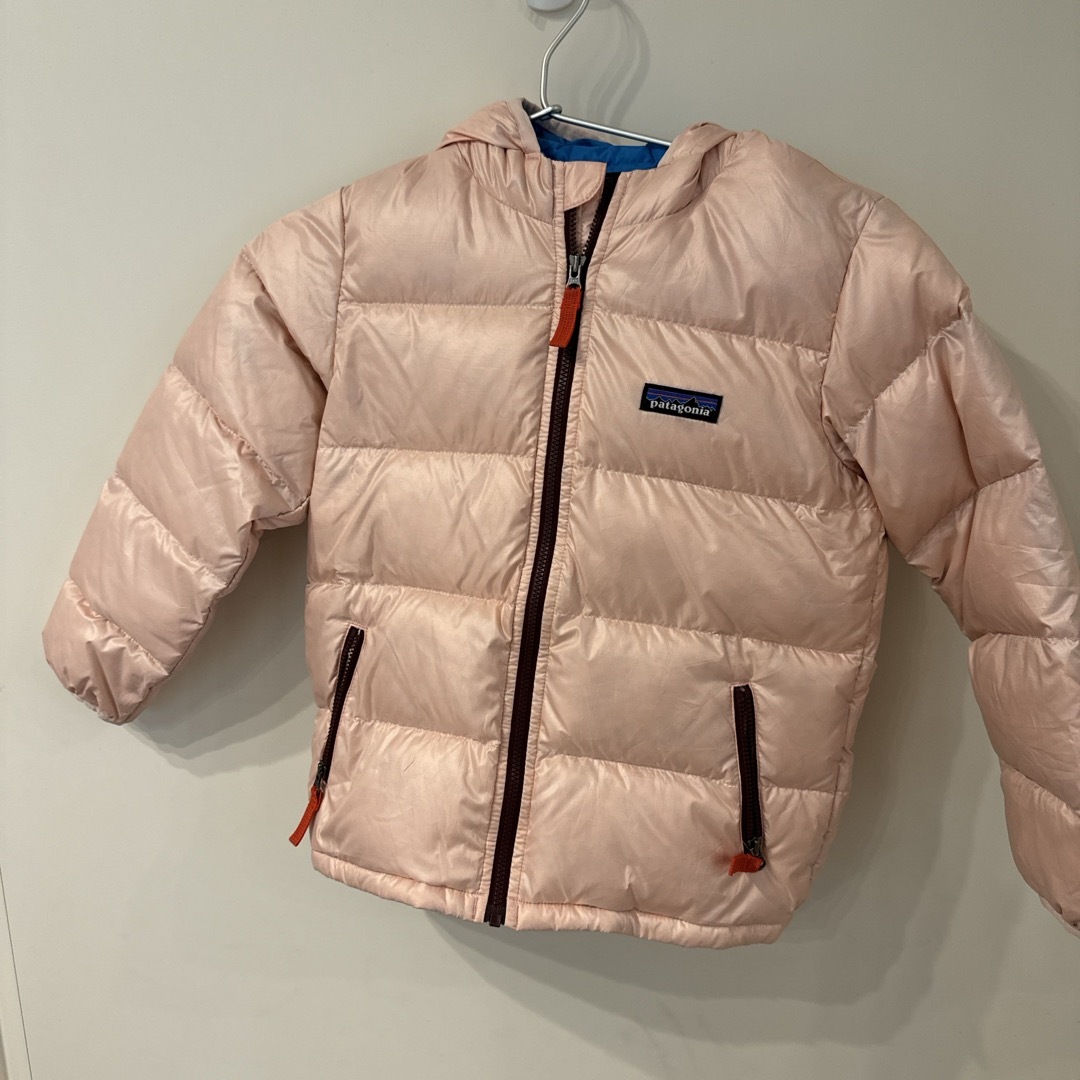 patagonia ダウンジャケット　サイズ5T | フリマアプリ ラクマ