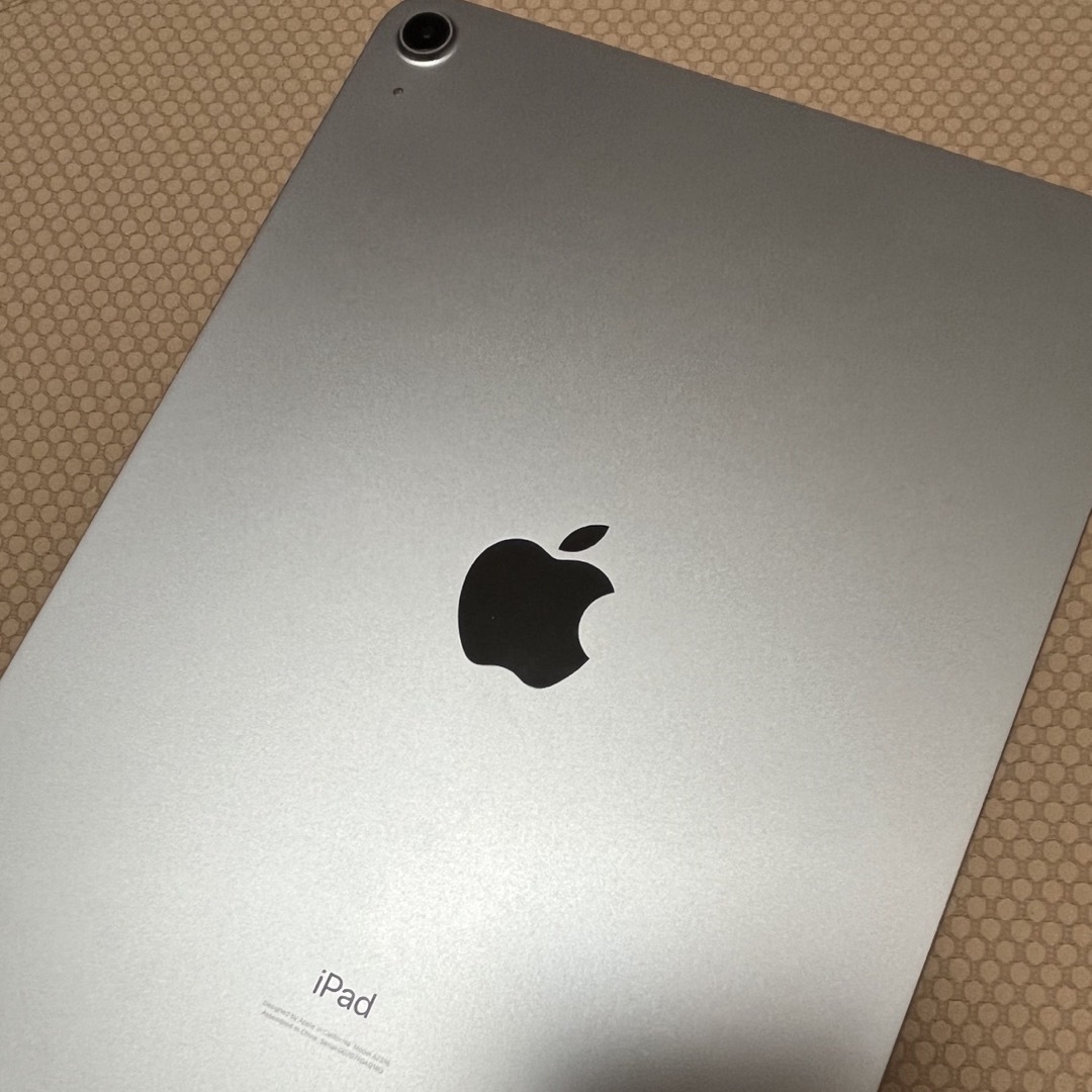 iPad Air4 ブルー 短期間使用の為美品