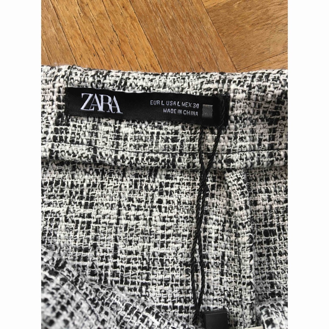 ZARA(ザラ)の年末値下げZARA新品タグ付きザラツィードマーメイドスカート　L レディースのスカート(ロングスカート)の商品写真