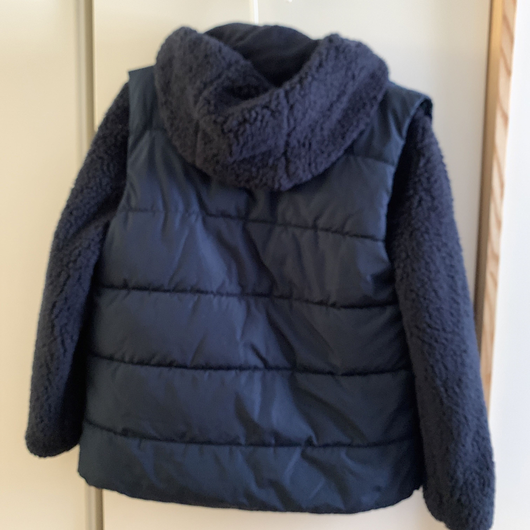 GAP Kids(ギャップキッズ)のお値下げ中❗️取り外し可能2枚組　ギャップキッズ　160 紺色 キッズ/ベビー/マタニティのキッズ服男の子用(90cm~)(ジャケット/上着)の商品写真