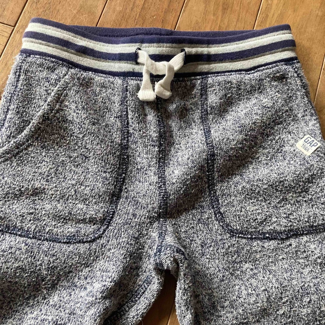 babyGAP(ベビーギャップ)のbaby GAP  裏起毛 パンツ  100 キッズ/ベビー/マタニティのキッズ服男の子用(90cm~)(パンツ/スパッツ)の商品写真