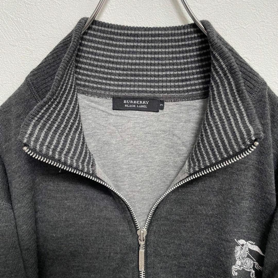 バーバリーブラックレーベル ビッグホース刺繍 ジップアップ