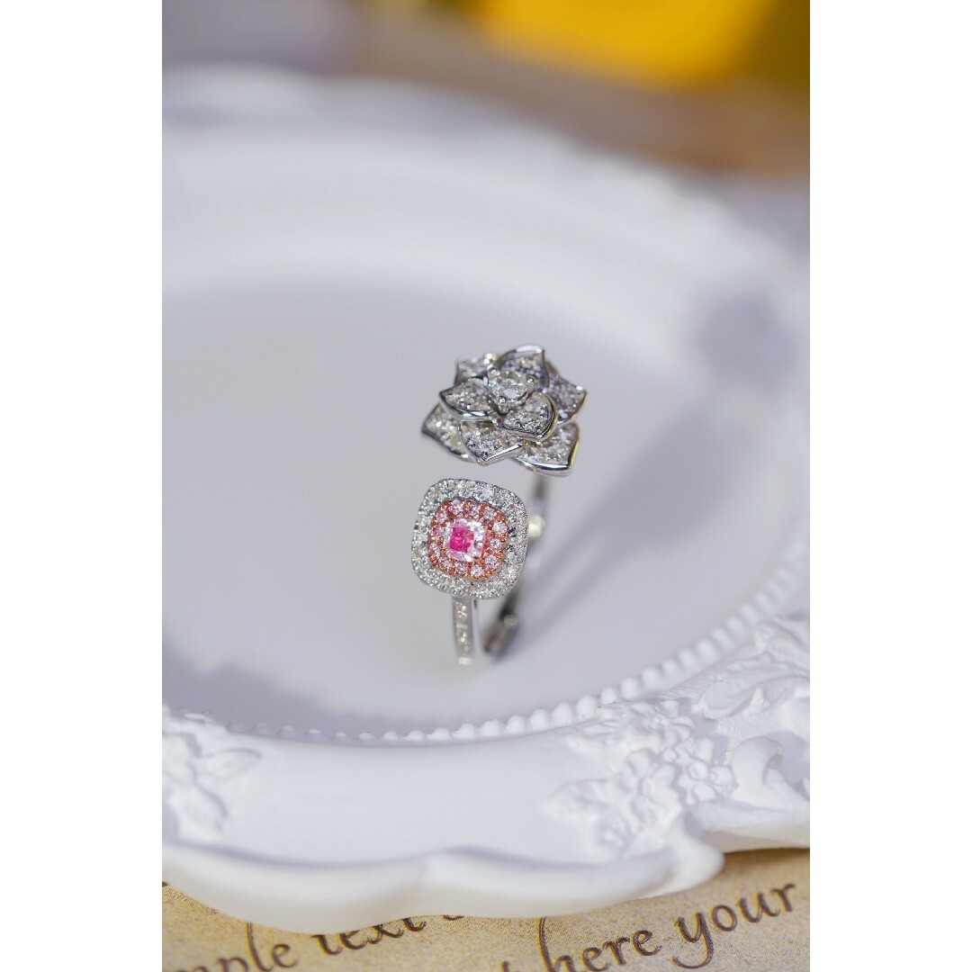 ピンクダイヤモンド付きリングk18 レディースのアクセサリー(リング(指輪))の商品写真