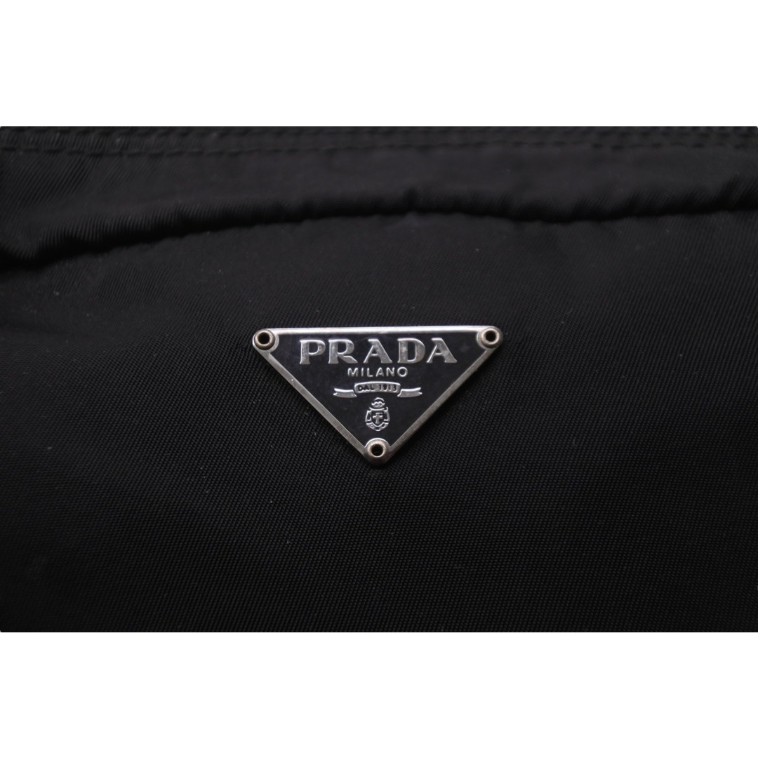 PRADA プラダ ポーチ トライアングルロゴ ブラック ナイロン シルバー 金具 良品  55904