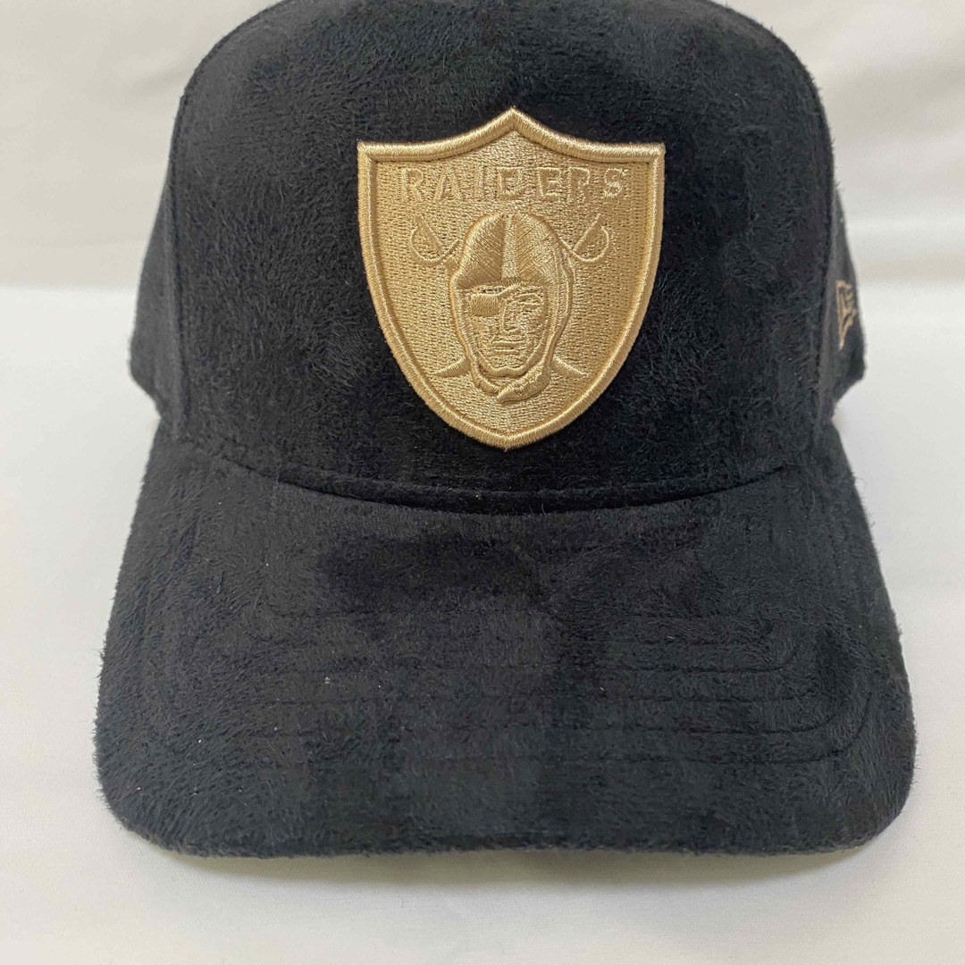 NEW ERA(ニューエラー)の海外限定　NEWERA  ラスベガス　レイダース　キャップ　スウェード　ブラック メンズの帽子(キャップ)の商品写真