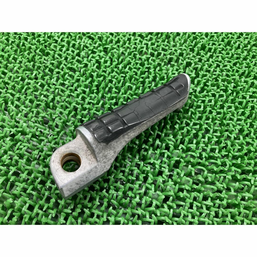 ゼファー1100 ステップペグ 左 1334 カワサキ 純正 中古 バイク 部品