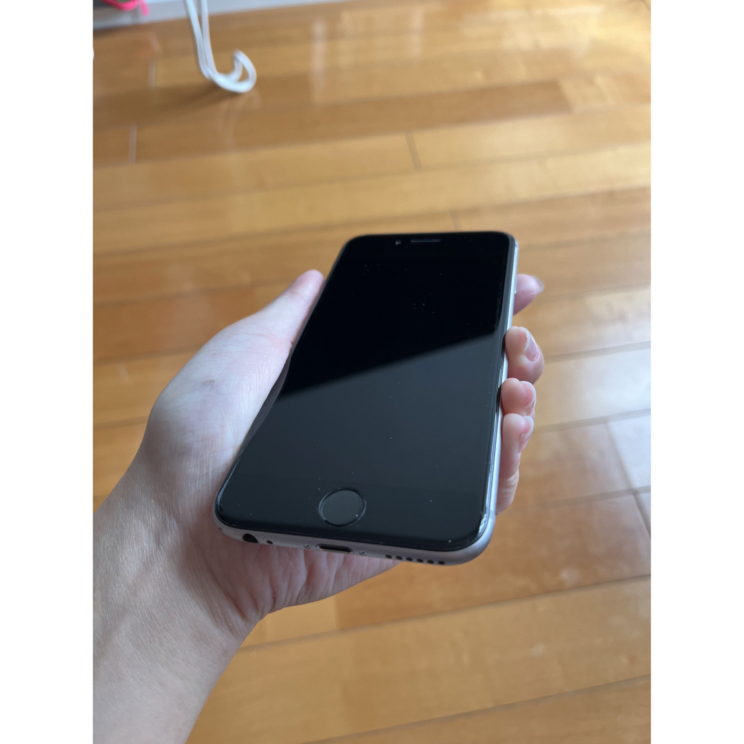 iPhone - iphone6 64GB スペースグレイ？の通販 by さとこ's shop ...