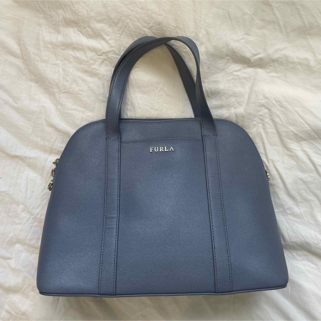 FURLA フルラ VITTORIA M ショルダーバッグ