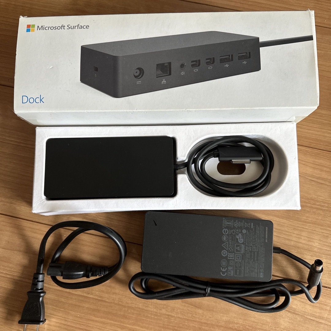 Microsoft純正 Surface Dock Model 1661