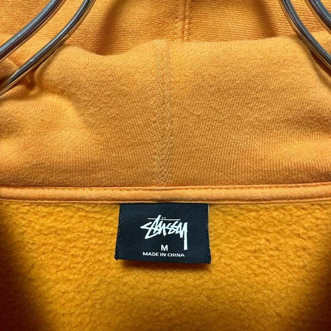 ステューシー　stussy  パーカー　オレンジ　センターロゴ　刺繍　即完売品