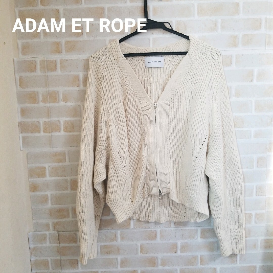 Adam et Rope'(アダムエロぺ)のADAM ET ROPE ジップニットカーディガン レディースのトップス(カーディガン)の商品写真