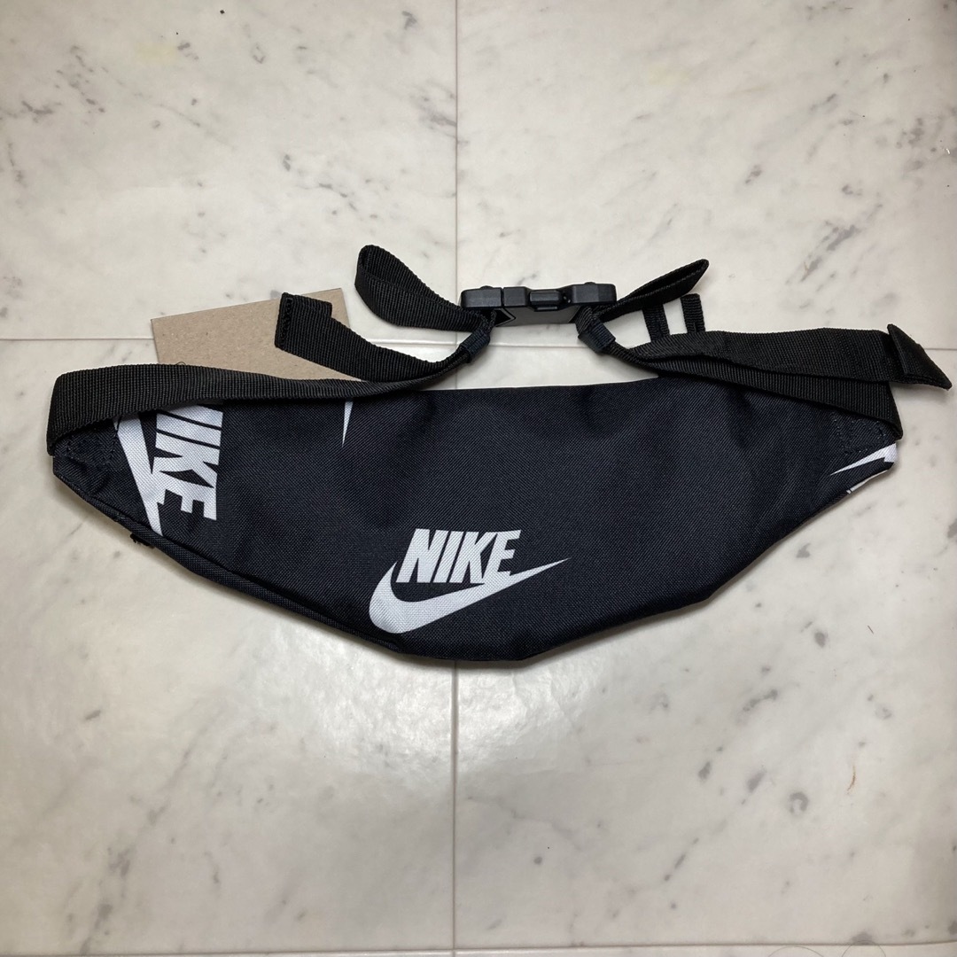 NIKE ナイキ ボディーバック ブラックレッド ボディバッグ ウエストポーチ 8