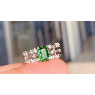 ⭐天然 ツァボライト  ダイヤ リング k18 1.3ct(リング(指輪))