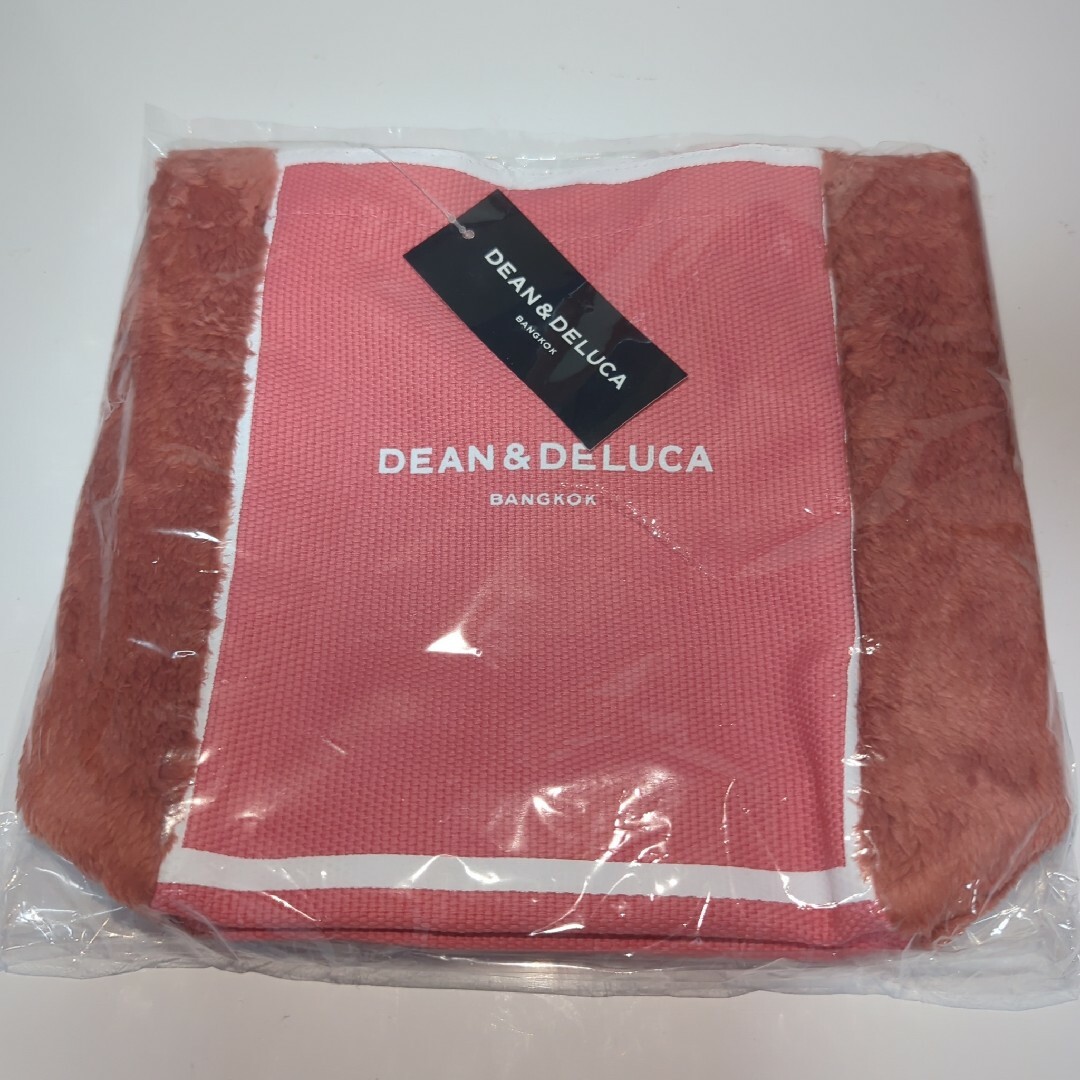 DEAN & DELUCA(ディーンアンドデルーカ)のタイ限定　ディーン＆デルーカ　ダスティーピンク　２個セット　日本未発売 レディースのバッグ(トートバッグ)の商品写真