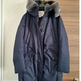 ウールリッチ(WOOLRICH)のWOOLRICH　ウールリッチ　ダウンコート(ダウンコート)