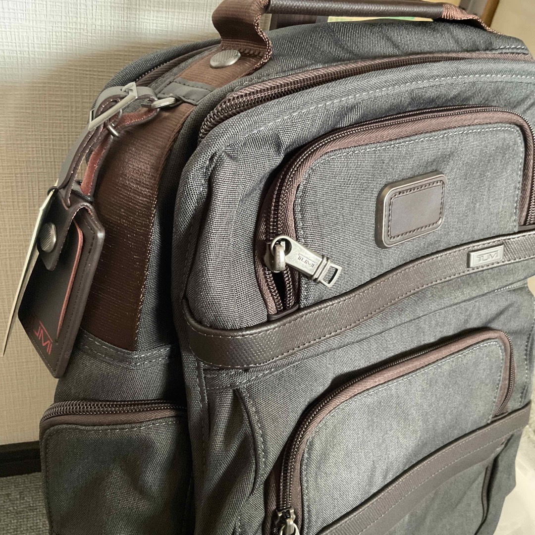 新品 TUMI ALPHA3 ブリーフパック グレー