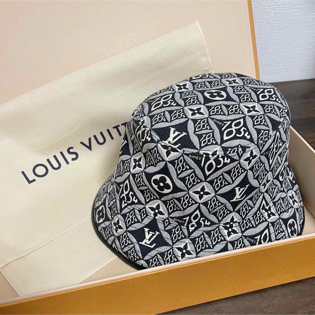 美品Louis Vuitton ルイヴィトン モノグラム バケットハット美品