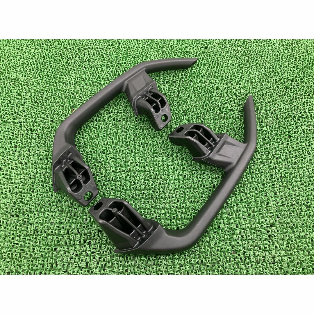 C400GT グラブバー 左右 黒 192113 8 566 831/192113 8 566 832 BMW 純正  バイク 部品 192113 8 566 831 192113 8 車検 Genuine:22323044