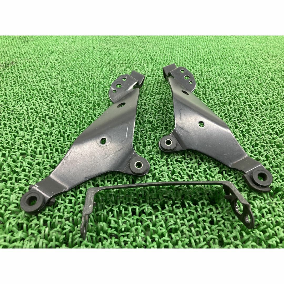 CBR1000RR リアフェンダーステー ホンダ 純正 バイク 部品 SC57 リアウインカーステー ヒートガードステー 曲がり無し 品薄 希少品 車検 Genuine:22321791