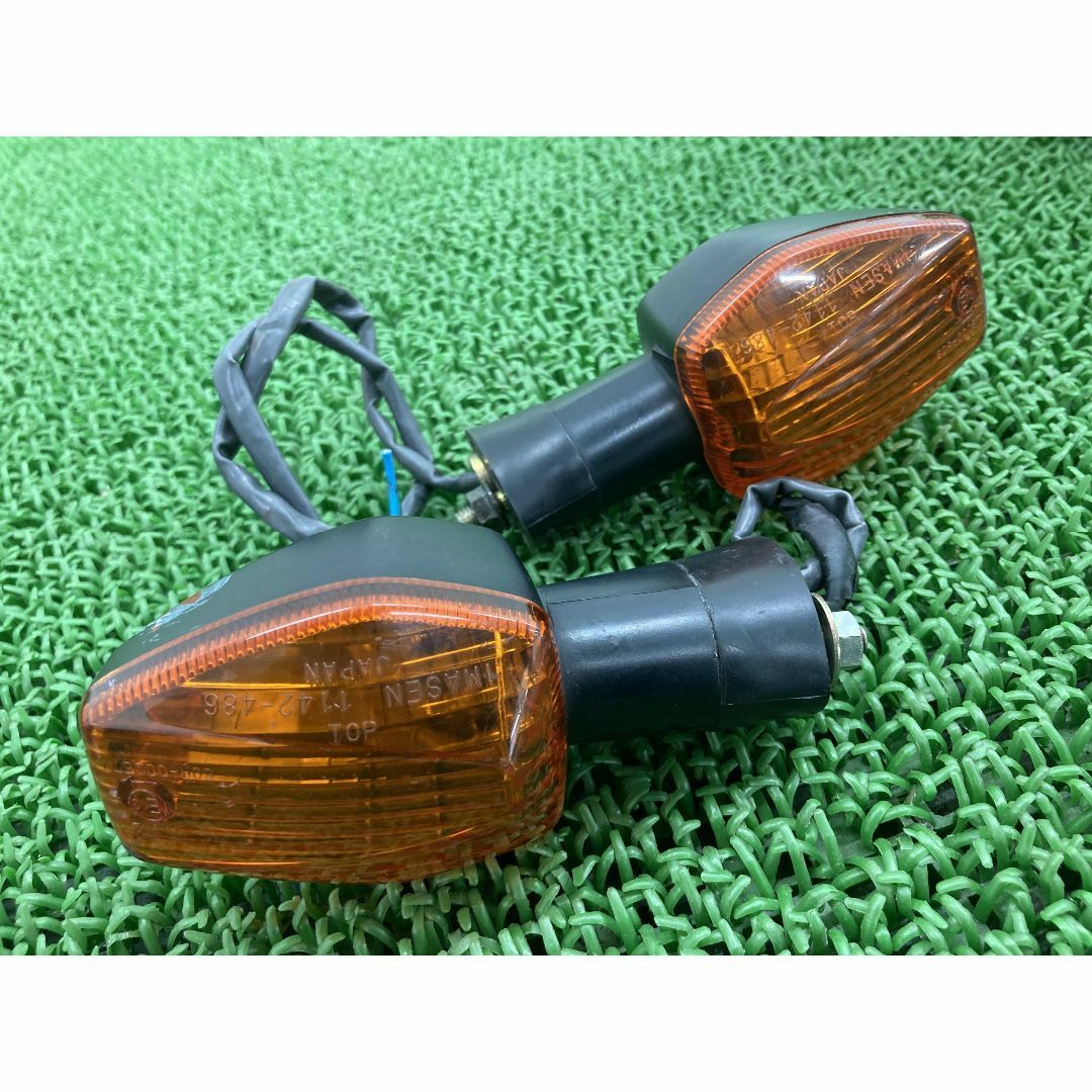 CBR1000RR リアウインカー 右 1142-486 SC57-1201*** ホンダ 純正 バイク 部品 SC57 ペイント素材に 割れ欠け無し 品薄 希少品 車検 Genuine:22319463