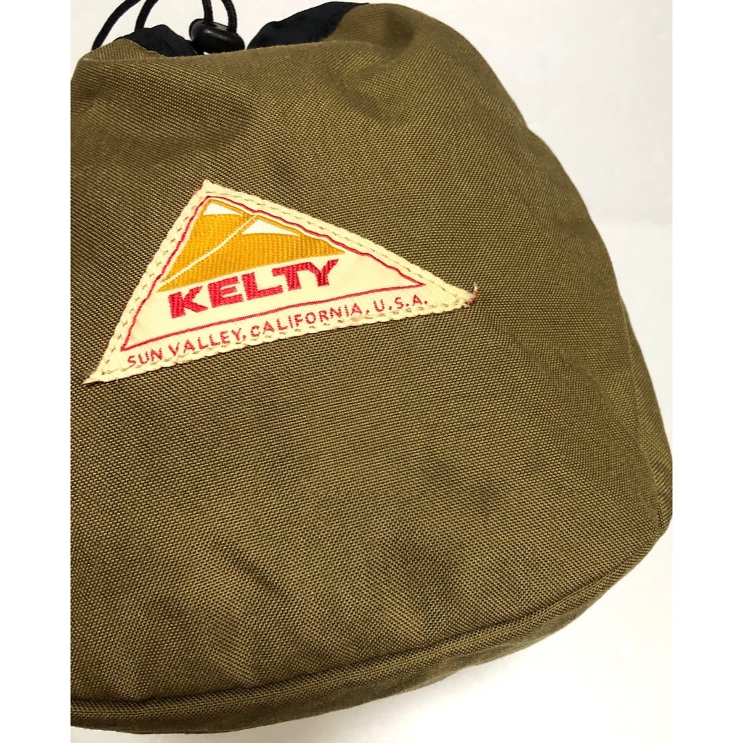 KELTY(ケルティ)のKELTY ケルティ ショルダーバッグ ポーチ 2310142 巾着　カーキ レディースのバッグ(ショルダーバッグ)の商品写真