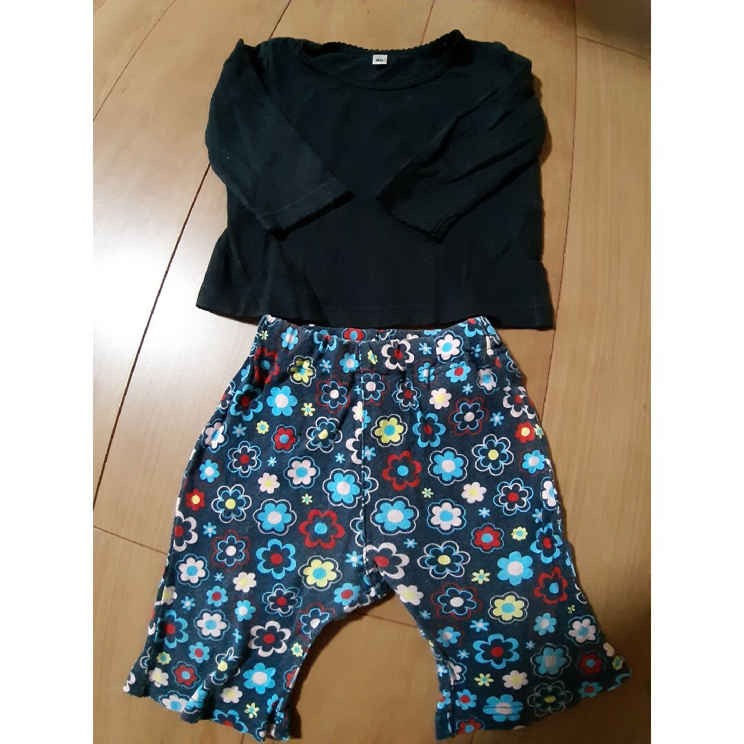 ロンT　ズボン　80サイズ キッズ/ベビー/マタニティのベビー服(~85cm)(Ｔシャツ)の商品写真