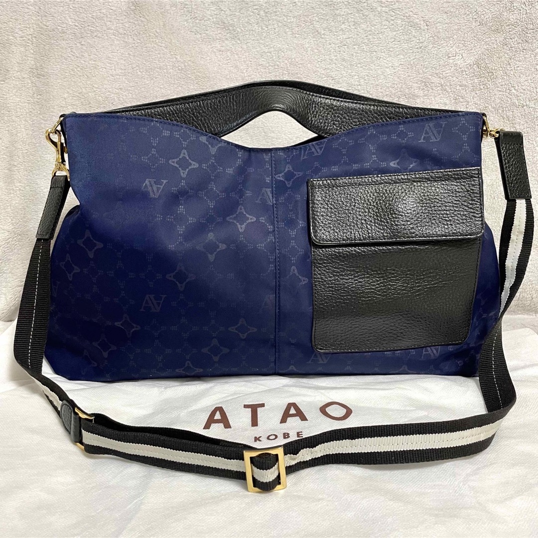 ATAO(アタオ)のATAO アタオ エルヴィ モノグラム ネイビー 2WAY ショルダーバッグ レディースのバッグ(ショルダーバッグ)の商品写真