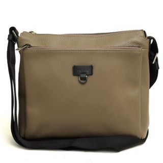 フルラ(Furla)のフルラ／FURLA バッグ ショルダーバッグ 鞄 メンズ 男性 男性用レザー 革 本革 ベージュ  ULISSE M CROSSBODY ユリッセ クロスボディ ボディバッグ シボ革 シュリンクレザー(ボディーバッグ)