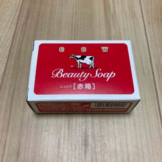 カウブランド(COW)の牛乳石鹸　しっとり赤箱　cow beauty soap(ボディソープ/石鹸)